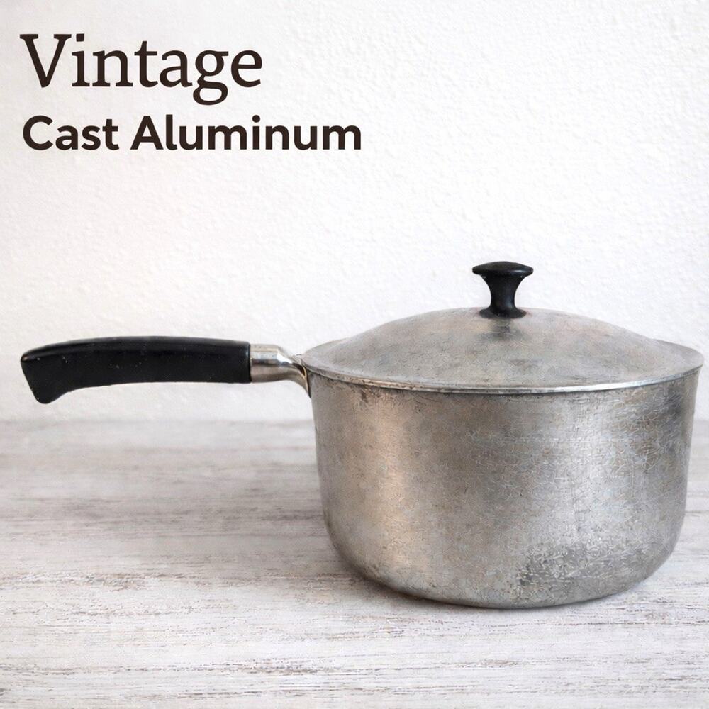 Vintage Montgomery Ward Cast Aluminum Saucepan w Lid ~ 4 Qt 7” Pan USA